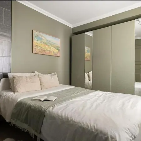 Lejlighed I Sandviken *