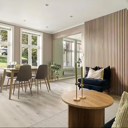 I Sandviken Apartment *